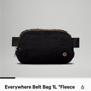 Lululemon Everywhere Belt Bag Fleece